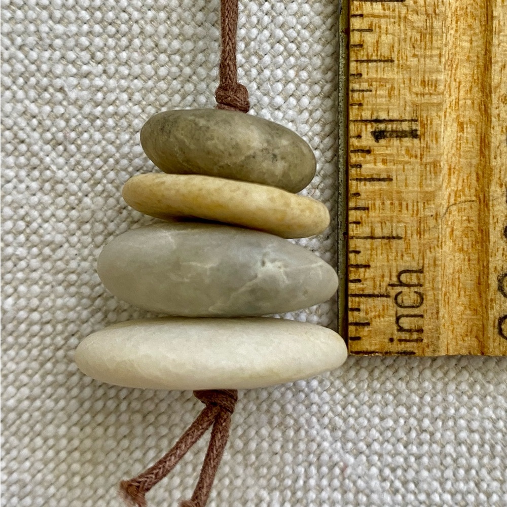 Tan and Cream Stacked Stone Necklace - Picture 3 of 3